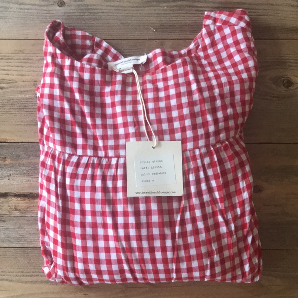 NWT - Red and White Gingham Gianna Dress by BeachLunchLounge. Small, Petite.